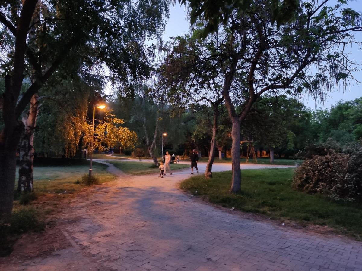 Zozi Urban Studio Скоп'є Екстер'єр фото